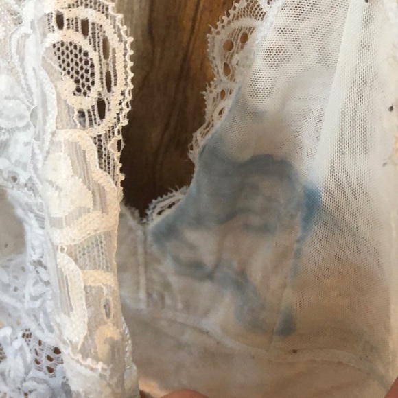 Off-white halter lace bralette - Picture 4 of 4